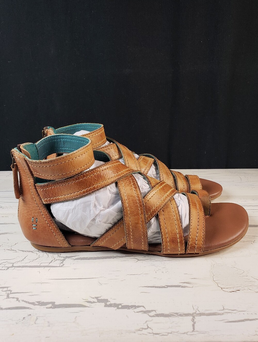 Roan by Bed Stu 'Royalty' Leather Roman Sandals in Pecan - Women's size 9 - Picture 5 of 16